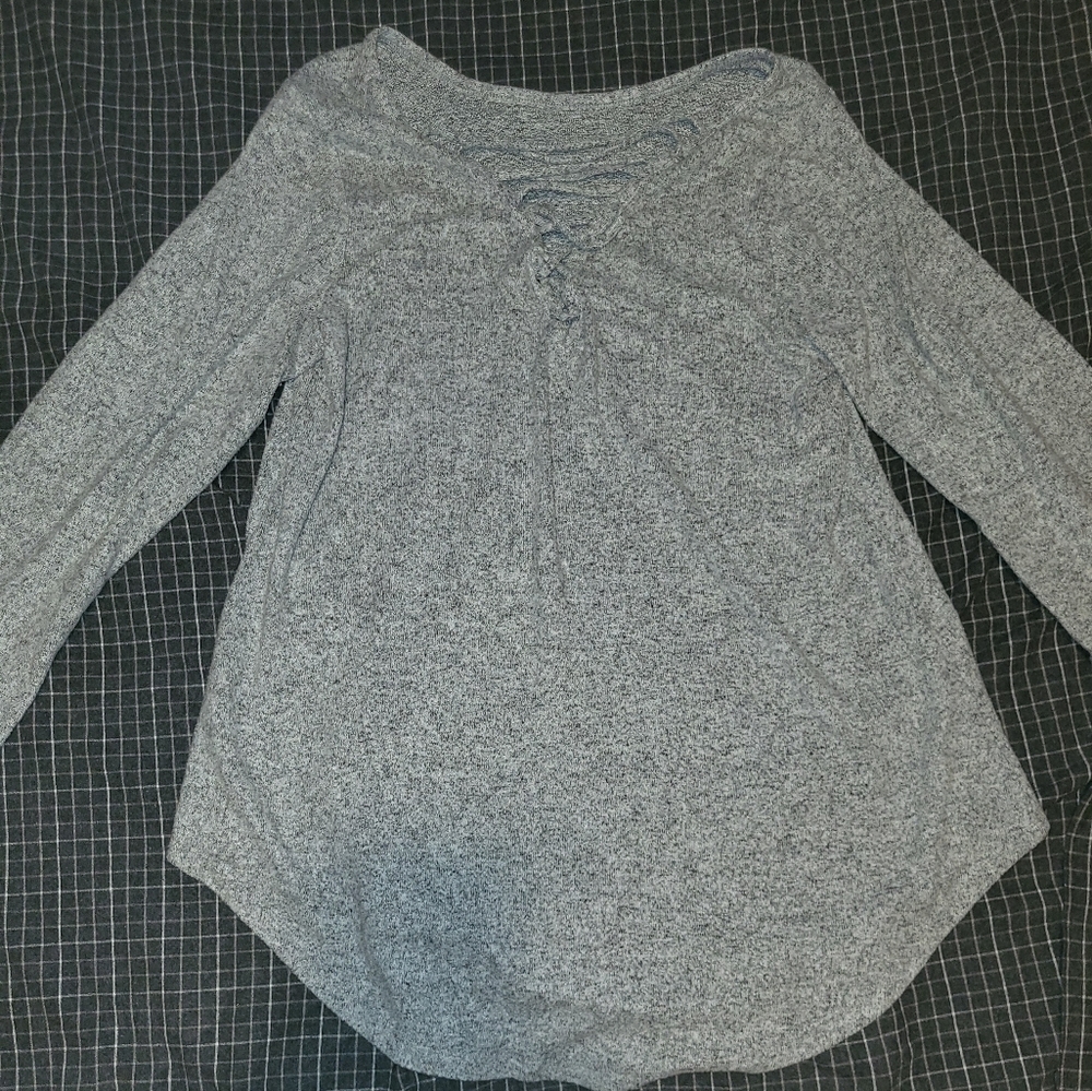 Torrid size 2 shirt